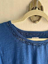 Load image into Gallery viewer, XL/XXL - Blue Tee with detail
