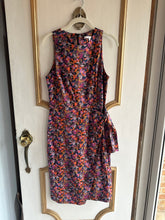 Load image into Gallery viewer, Small/4 - Floral dress
