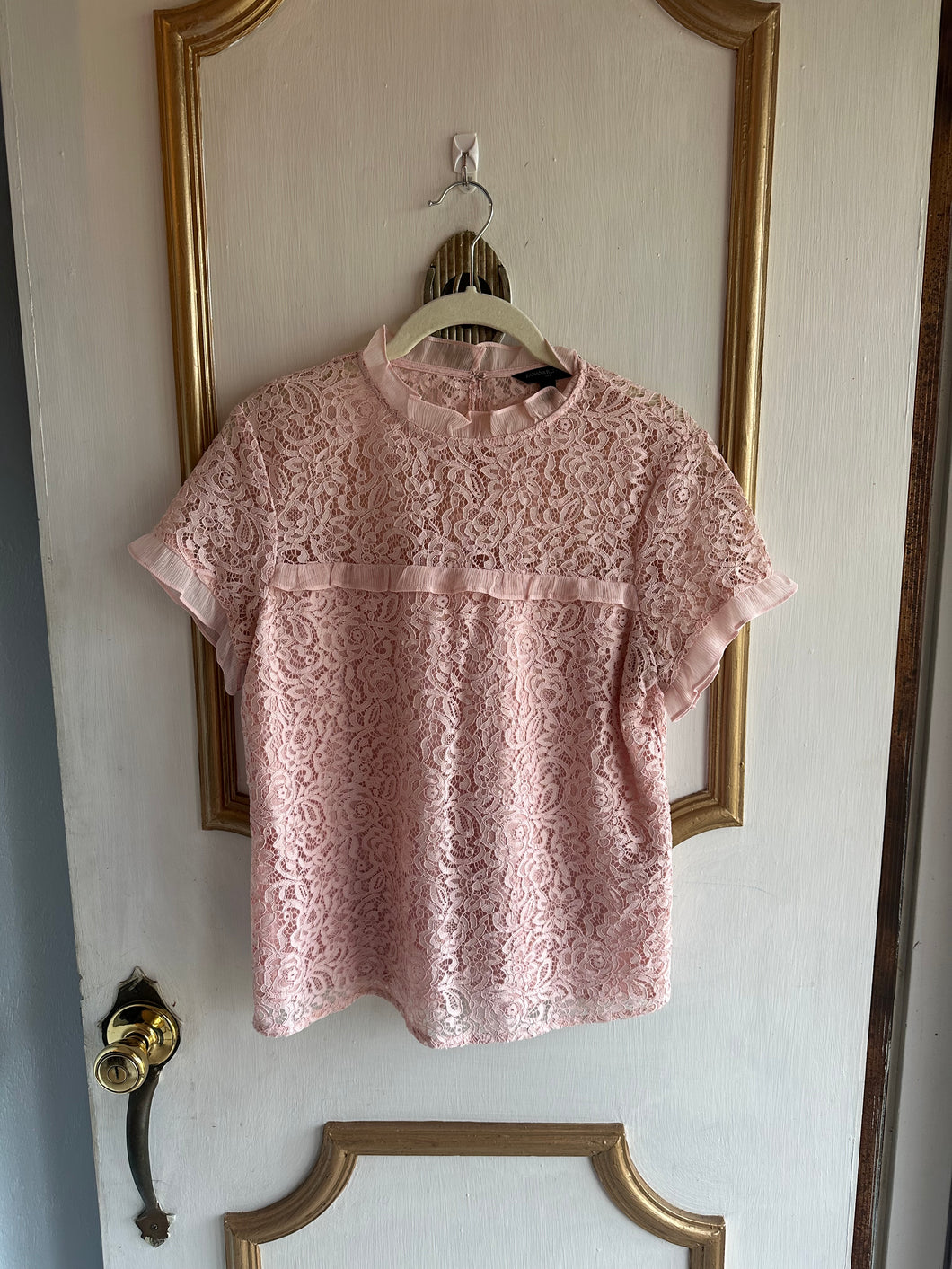 Small - Pink lace blouse