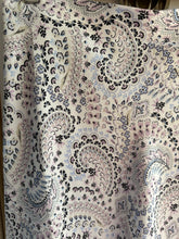 Load image into Gallery viewer, Medium - silky paisley skirt
