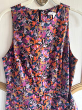 Load image into Gallery viewer, Small/4 - Floral dress
