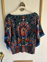 Load image into Gallery viewer, Small/Medium - Bandana paisley blouse
