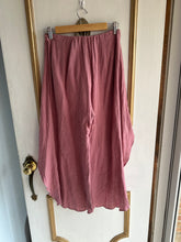 Load image into Gallery viewer, Small - Mauve Wrap pant
