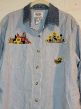 Load image into Gallery viewer, L - Embroidered harvest button down
